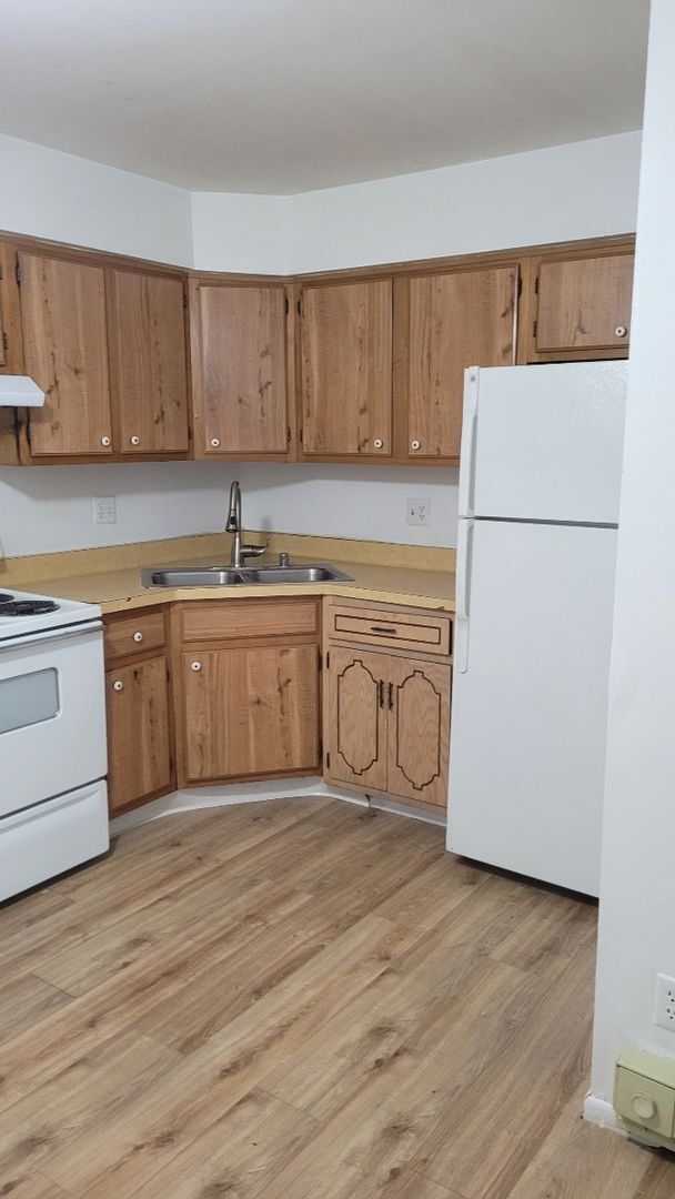 Foto del edificio - Governor's Dr 4529