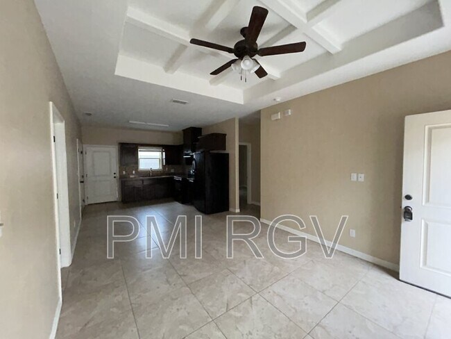 Foto del edificio - 2601 E Garfield Ave