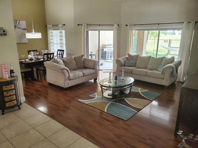 Foto del edificio - 10401 NW 10th Ct
