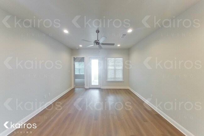 Foto del edificio - 4818 W Dacha Ln.