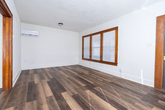 Foto del edificio - 423 N Emporia Ave