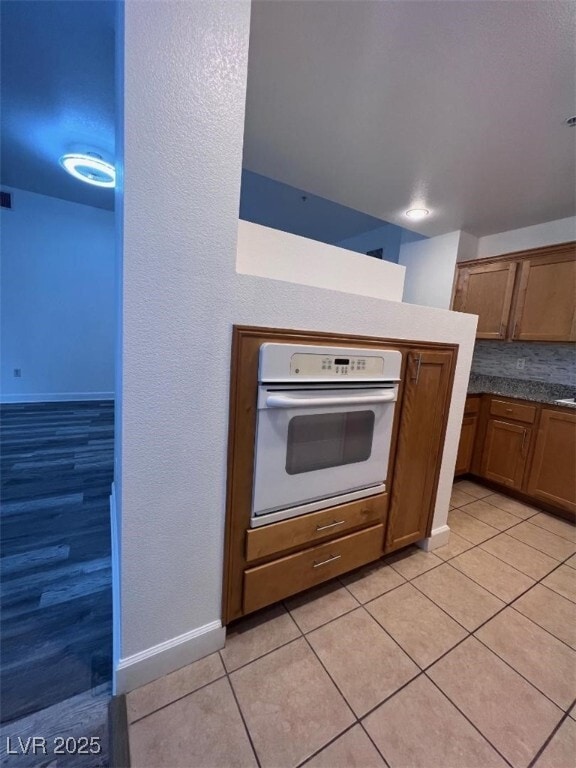 Building Photo - 75 E Agate Ave