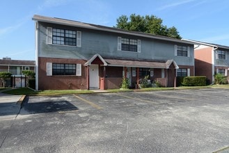 Building Photo - Howard Atha House Apartments