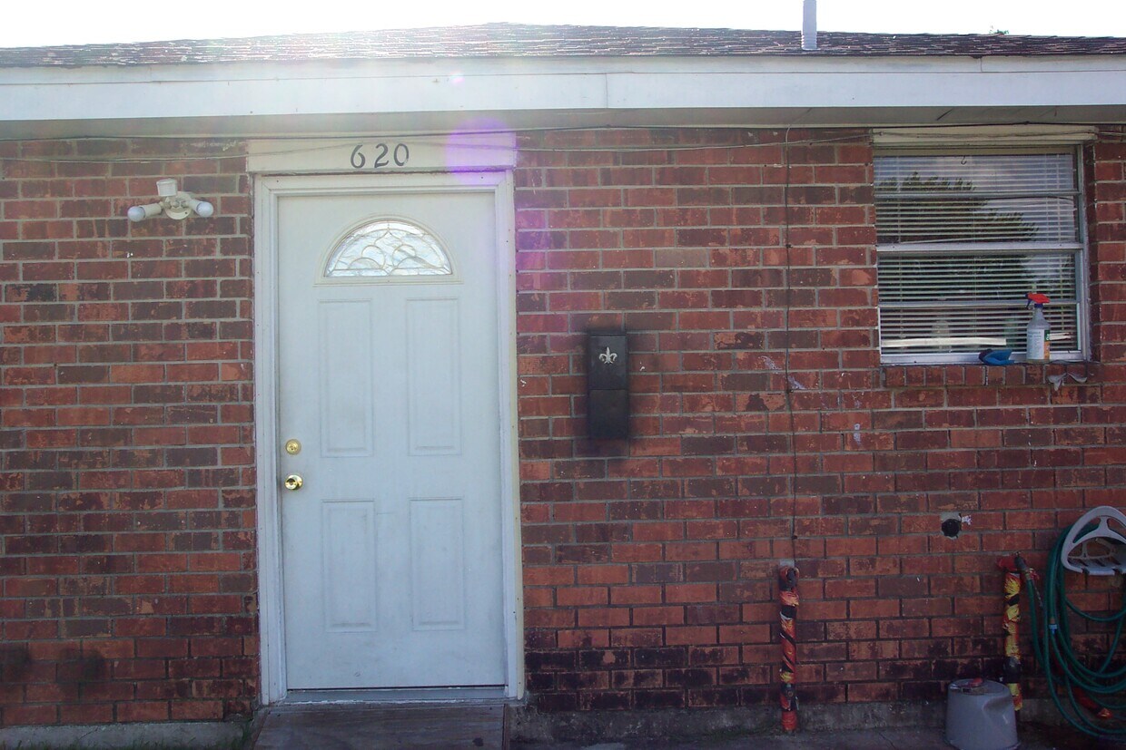 620 Homewood Plz, Westwego, LA 70094 Townhome Rentals in Westwego LA