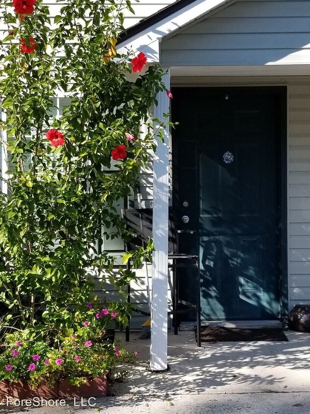 Foto principal - 50 Marshland Rd