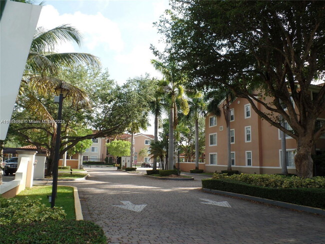 Foto del edificio - 6801 SW 44th St