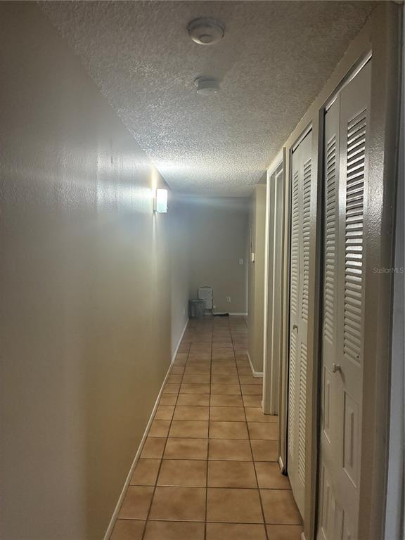 Building Photo - 7193 E Bank Dr