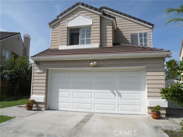 Building Photo - 25115 Meadowbrook
