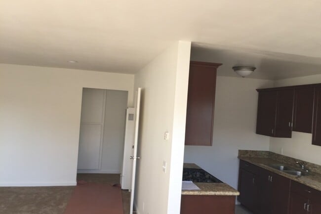 Building Photo - 16685 Crenshaw Blvd