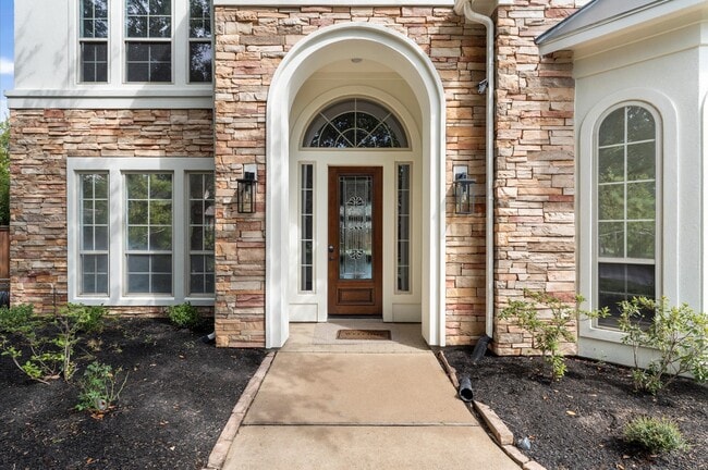 Building Photo - 3 N Beech Springs Cir