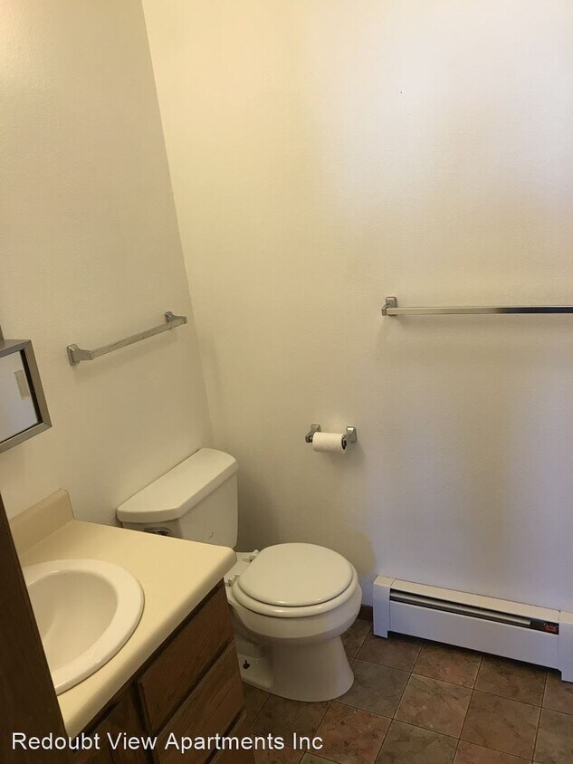 Foto principal - 425 W Redoubt Ave