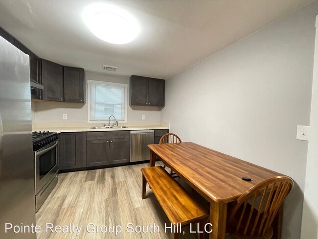 Building Photo - 2 br, 1 bath House - 710 Falls Street
