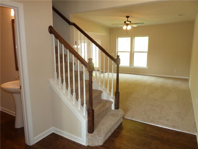 Building Photo - 1450 Brookmere Way