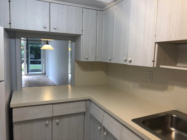 Building Photo - 698 NE Spanish River Blvd