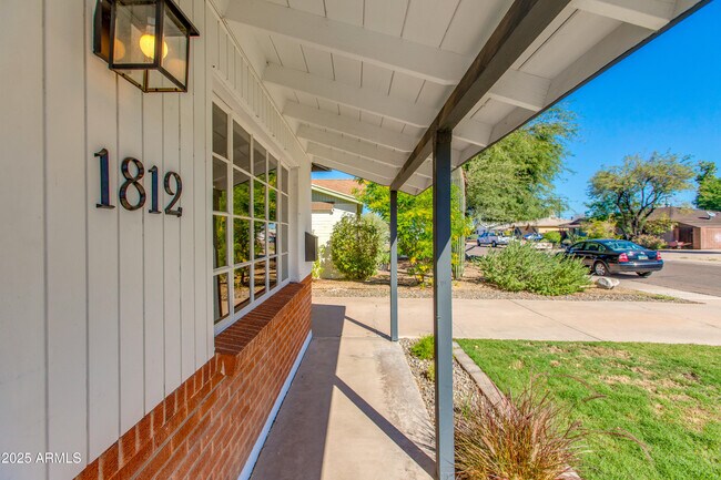Foto del edificio - 1812 S Shafer Dr