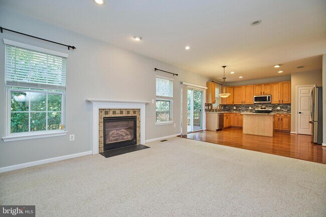 Building Photo - 20929 Glenburn Terrace