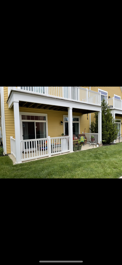 Primary Photo - 1355 Hallashire Dr