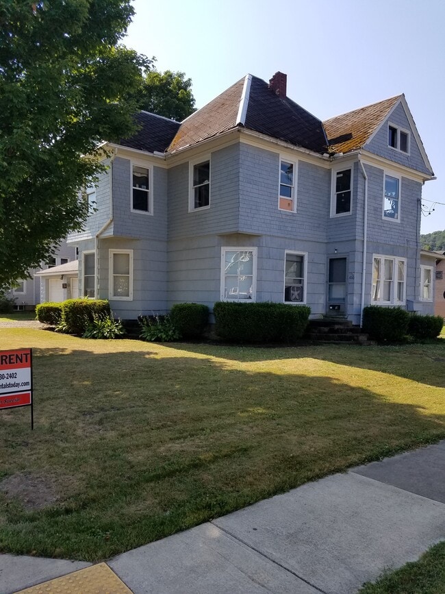 100 Park Ave., Warren, PA - 100 Park Ave