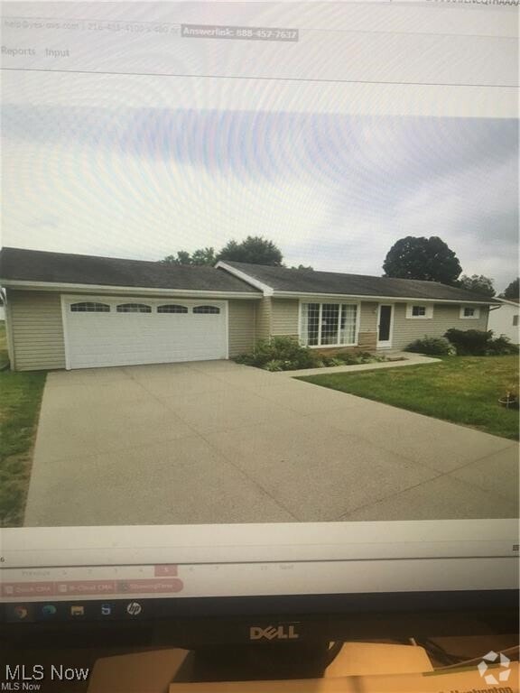 Building Photo - 1120 Helene Dr