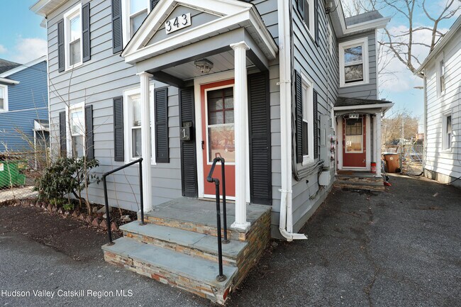 Building Photo - 343 Washington Ave