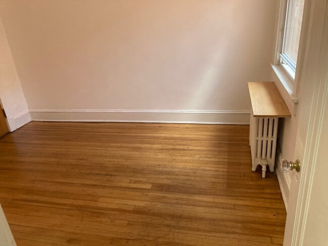 1st bedroom 12x11 - 504 13th St SE
