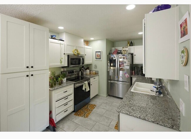 Building Photo - 6958 Black Duck Way