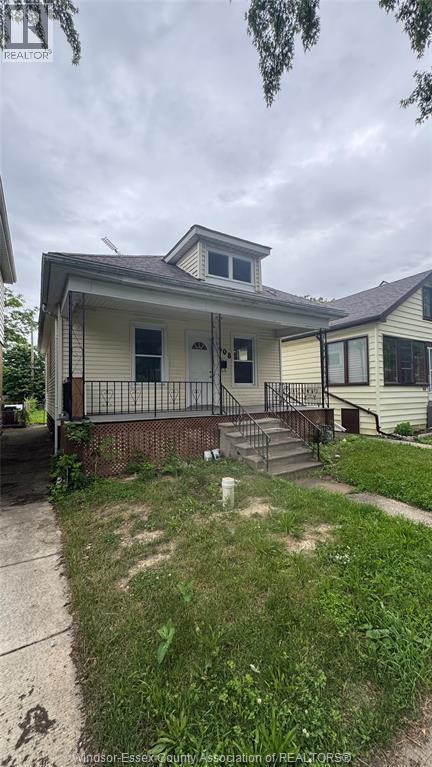 Building Photo - 408 Elm Ave
