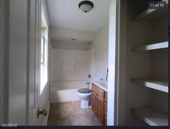 Building Photo - 3 br, 1 bath House - 3115 3rd Street