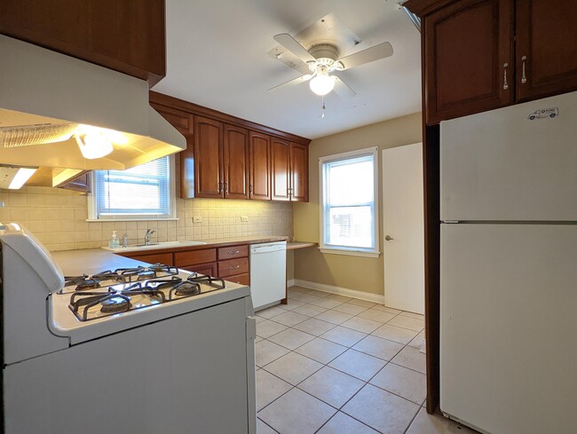 Foto del edificio - 514 N Emerson St