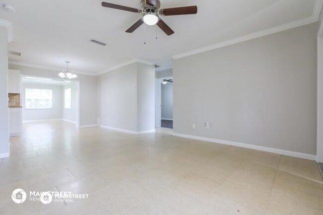Building Photo - 556 Lowell AVE NW, Port Charlotte, FL 33952