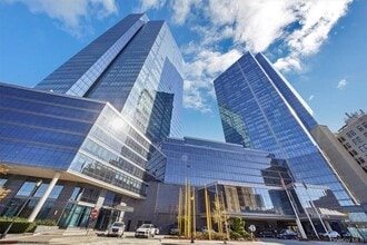 Building Photo - 1 Renaissance Square