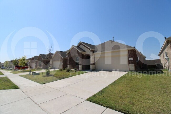 Foto del edificio - 7821 Marsh Ln