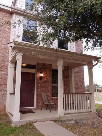 Building Photo - 2637 Boedeker Dr