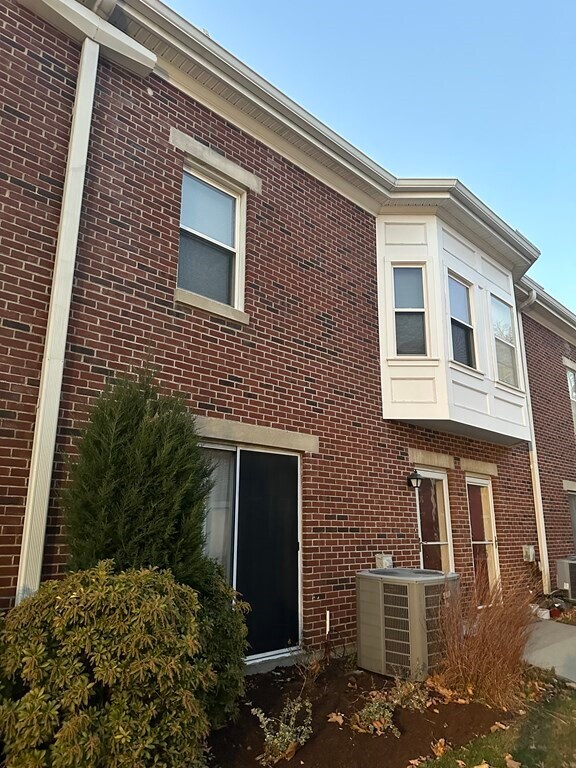 Foto del edificio - 154 Quincy Shore Dr