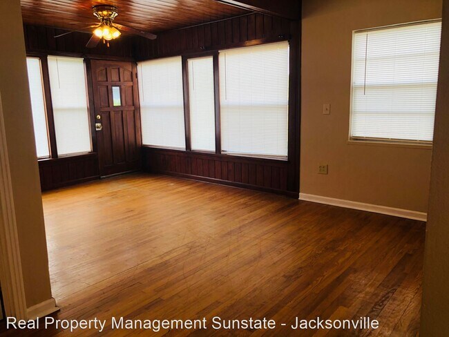 Building Photo - 3 br, 1 bath House - 2427 Coleman Court