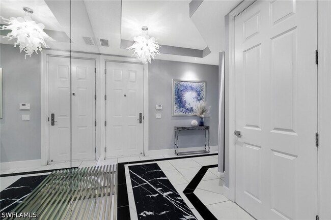 Building Photo - 10723 Mirasol Dr