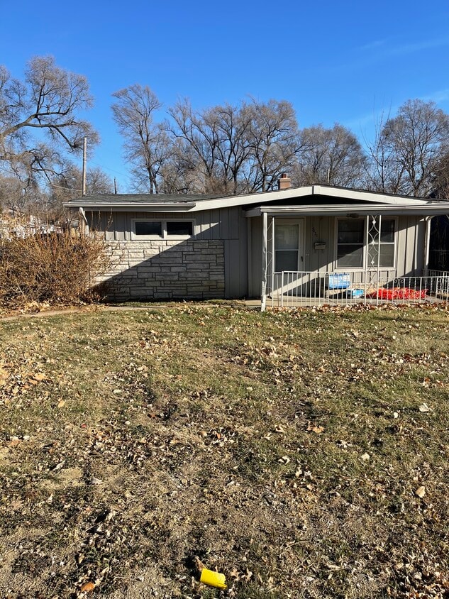 5421 N 37th St, Omaha, NE 68111 House Rental in Omaha, NE