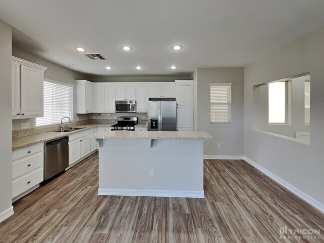 Building Photo - 3417 N Diamond Hitch Ct