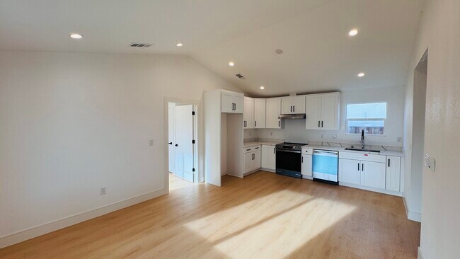 Foto del edificio - 374 S 21st St