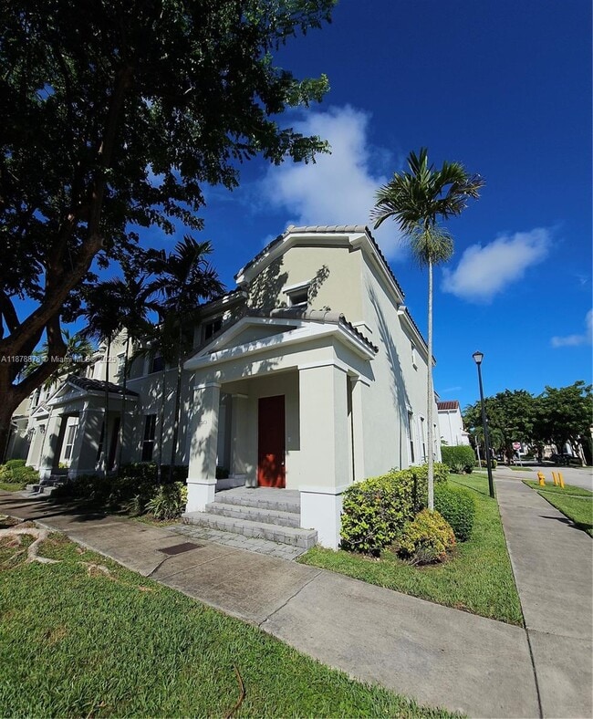 Building Photo - 17065 SW 93rd St