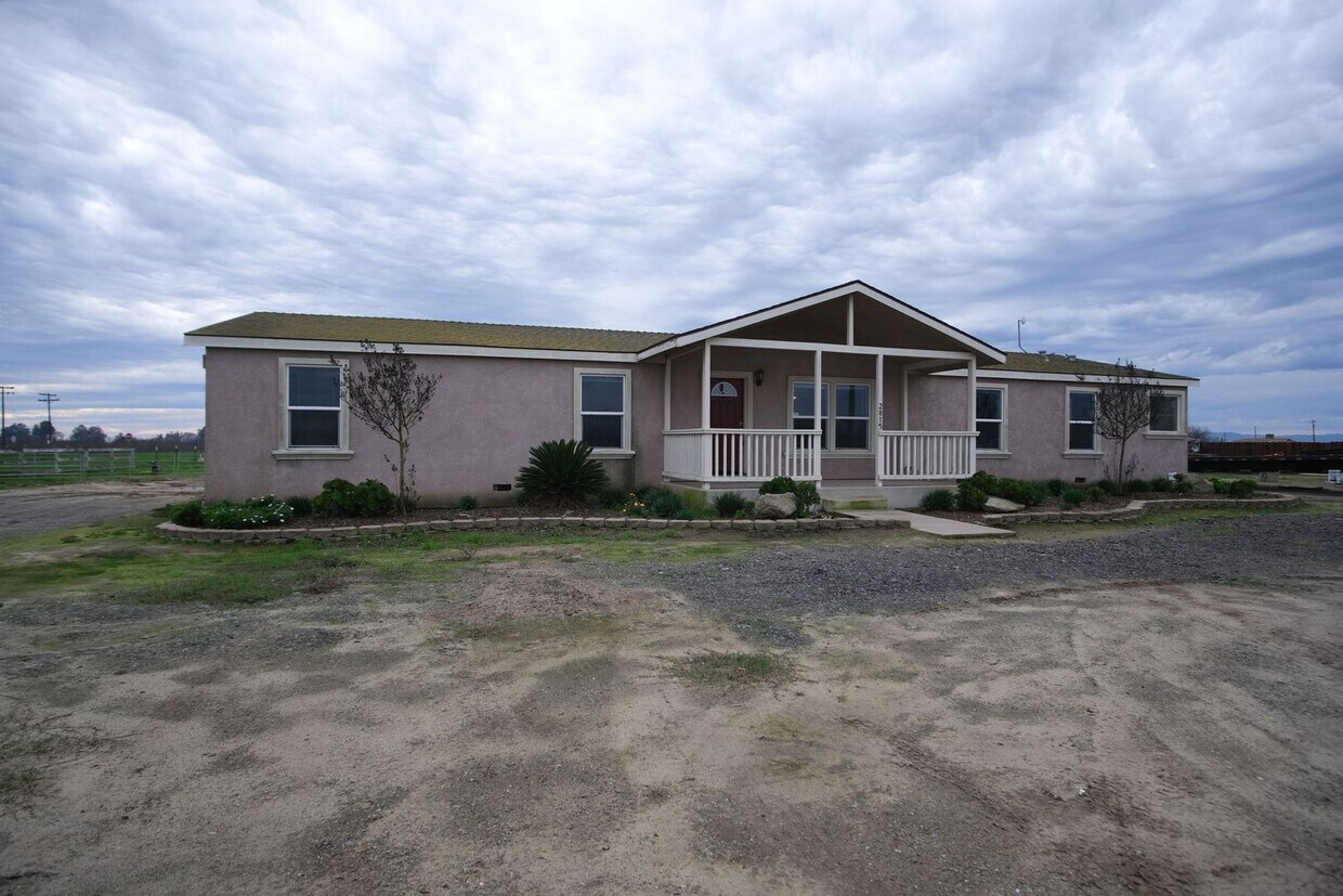 Primary Photo - 2815 Keaton Rd