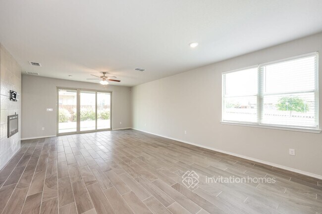 Building Photo - 11703 Bricewood Tip