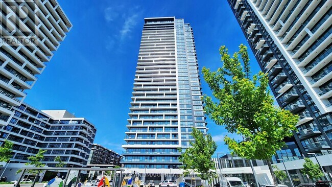 Building Photo - 18 Water Walk Dr