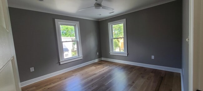 Building Photo - 35 Cypress St