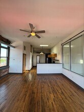 Interior Photo - 1322 W Broad St