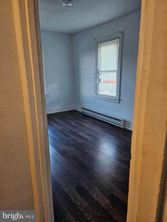 Foto del edificio - 300 Brenneman Rd