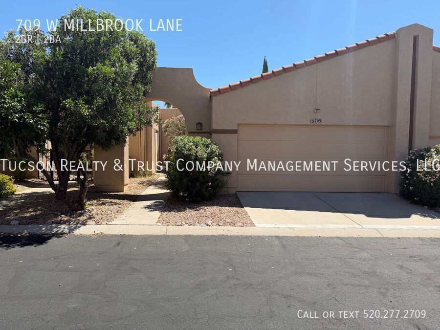 Photo - 709 W MILLBROOK LANE-