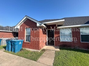 Building Photo - 208-210 West Lamar St