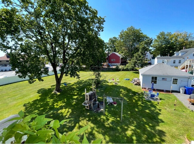 Photo - 10 Maple St Apartment