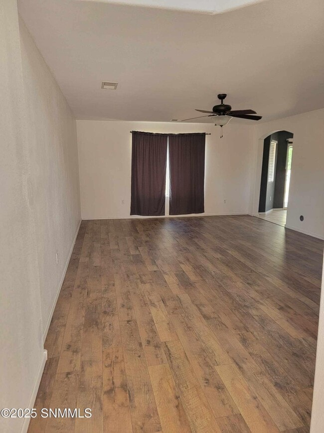 Foto del edificio - 4981 Kyler Rd